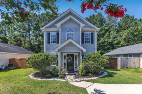 Entire home in RTP near Duke with fenced backyard